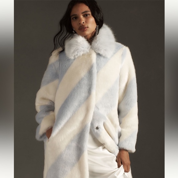 Maeve Faux Fur Stripe Coat in Blue Motif from Anthropologie New🆕 & Never Worn😍 - Picture 4 of 16
